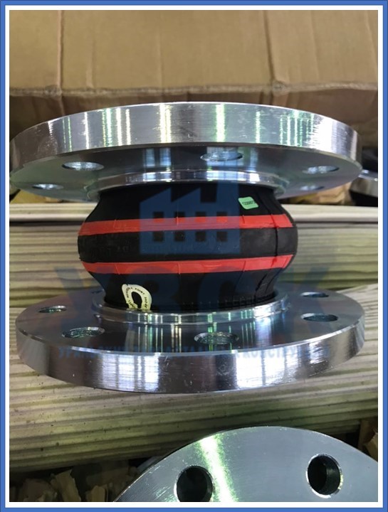 компенсатор резиновый фланцевый в Каменске-Уральском